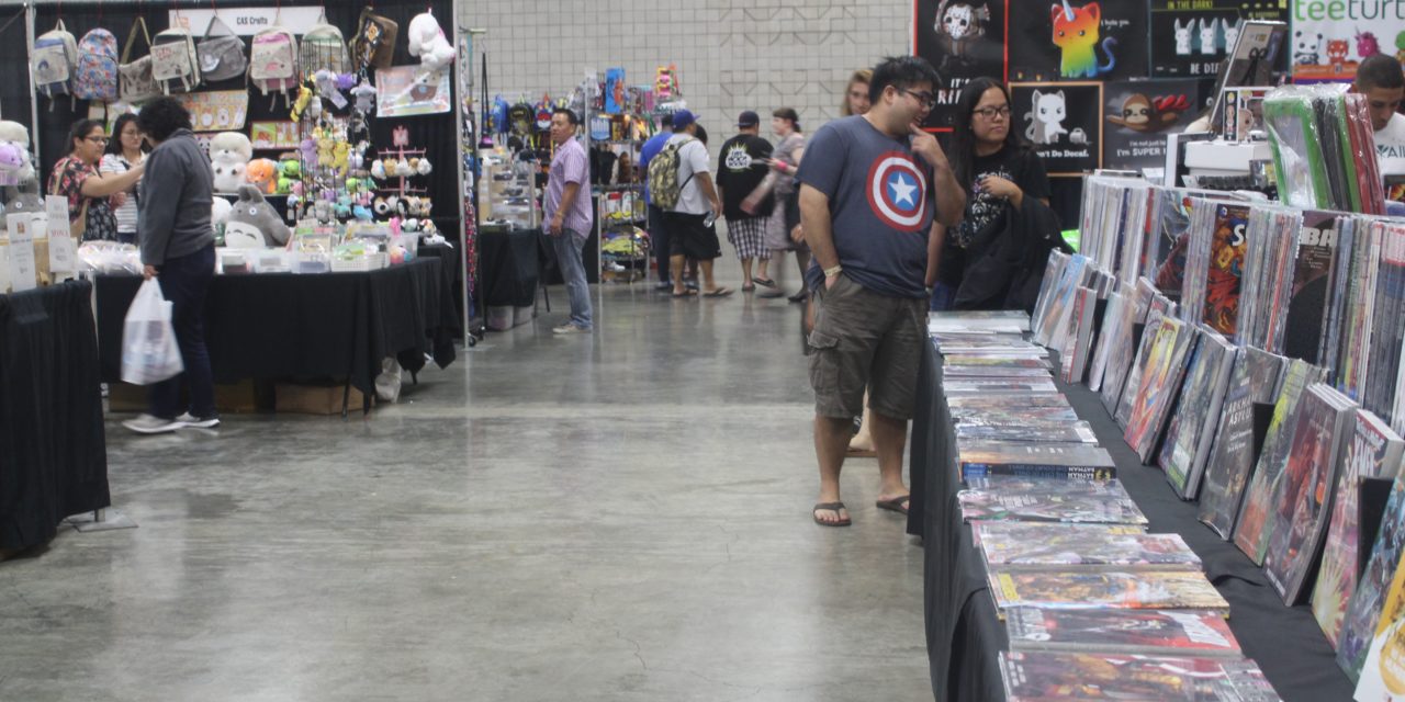 Fans Celebrate Comics at Amazing Hawaii Comic Con