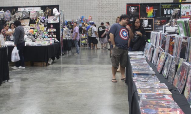 Fans Celebrate Comics at Amazing Hawaii Comic Con